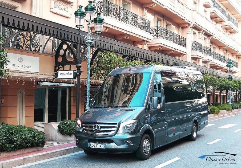 Location MiniBus avec Chauffeur Provence
