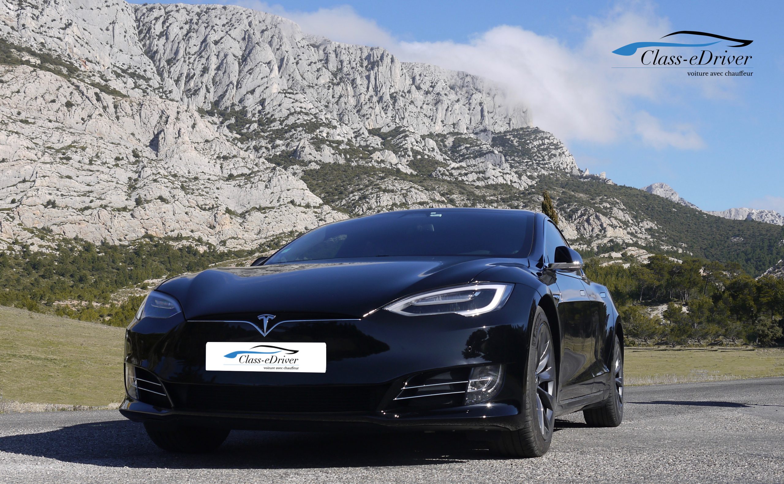 Chauffeured Car Service Tesla Aix en Provence